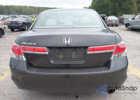 2011 Honda Accord 2.4 Lx из США, поврежденный, VIN 1HGCP2F30BA082901